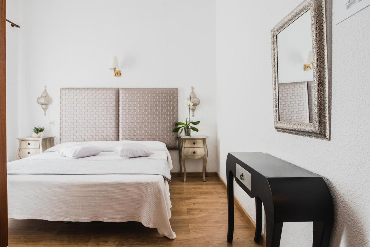 Buenavista & Suites ซานตาเอวเลเรียเดสริว ภายนอก รูปภาพ